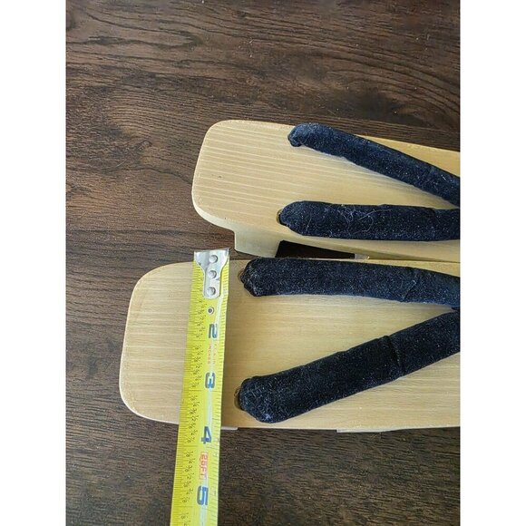 Traditional Japanese Wooden Geta Sandals With Black Velvet Straps 9.5 Inch Size - Picture 8 of 15